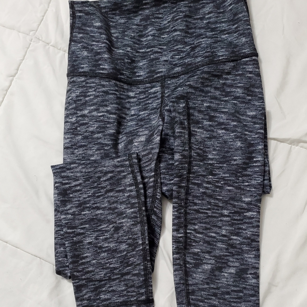 Lululemon high waist leggings size 4